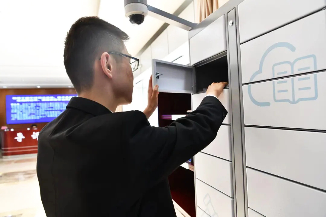 1614568193394059.jpg 640.webp.jpg